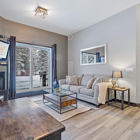 Nature'S Nook By Instant Suites Pool & Hottub Canmore Exterior photo
